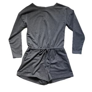 Le Lis Grey Knit Long Sleeved Short Romper Womens Medium